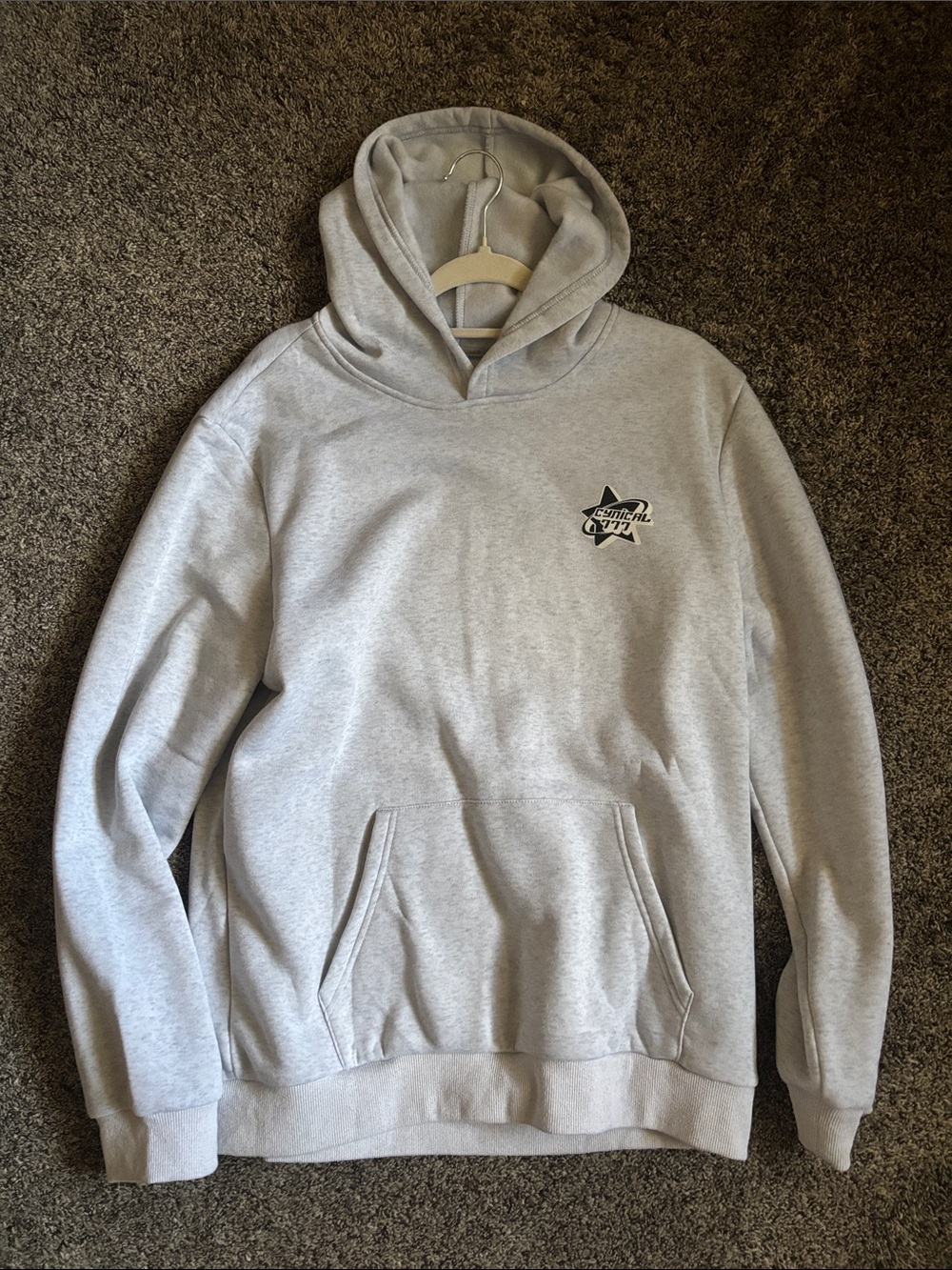 Men's Gray Hooded Pullover Sweatshirt - Casual Comfort
